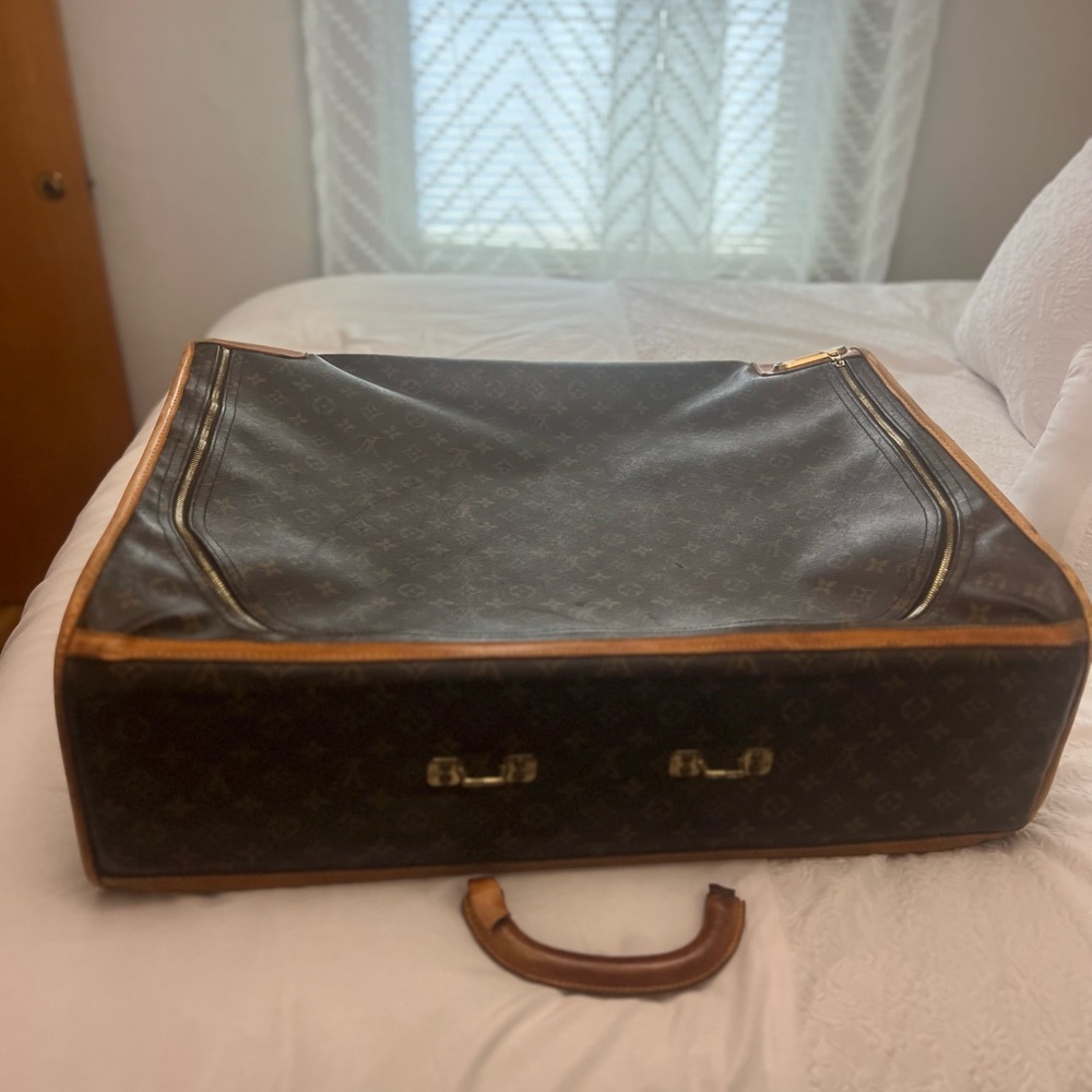 LV luggage